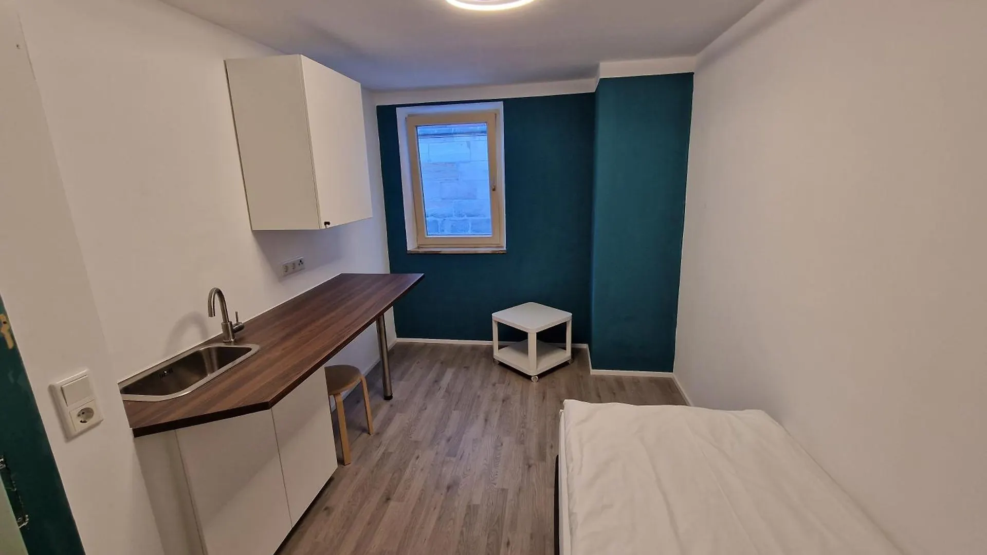 Haus99 Budget Pension & Apartments Fuerth