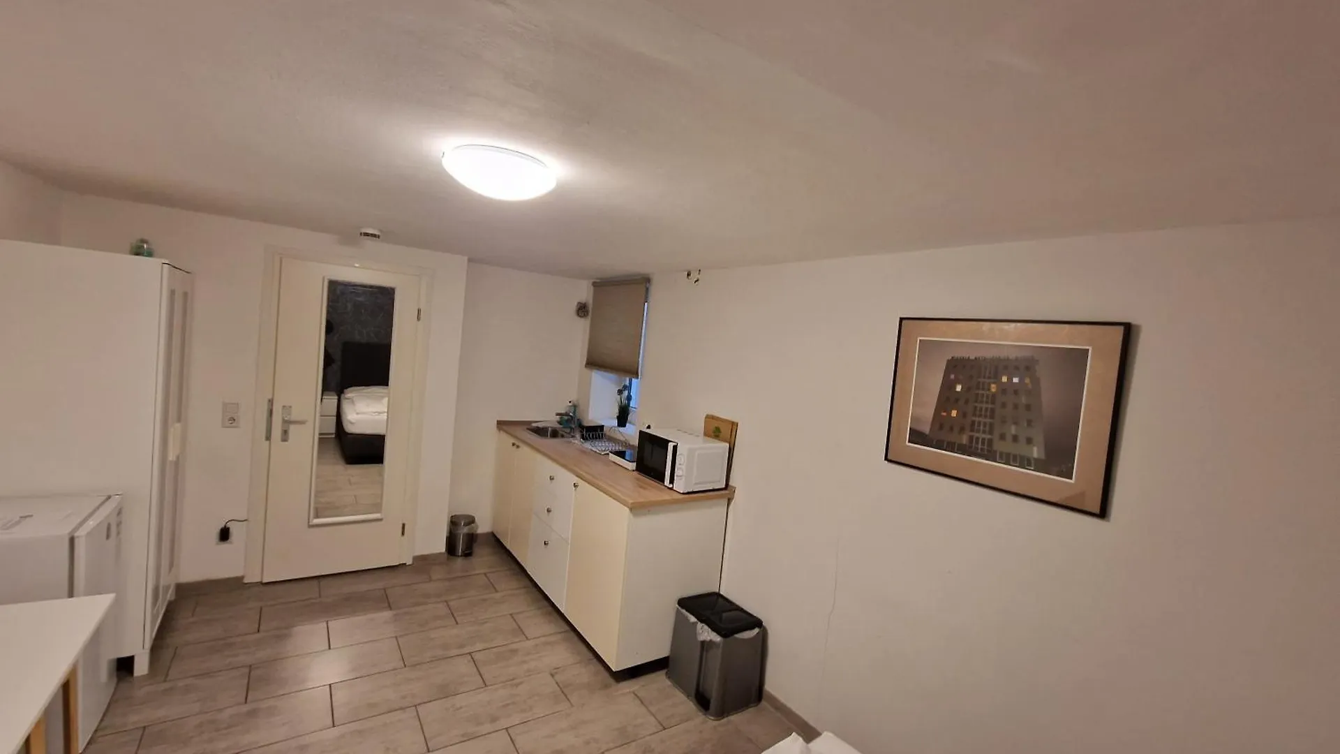 Haus99 Budget Pension & Apartments Fuerth