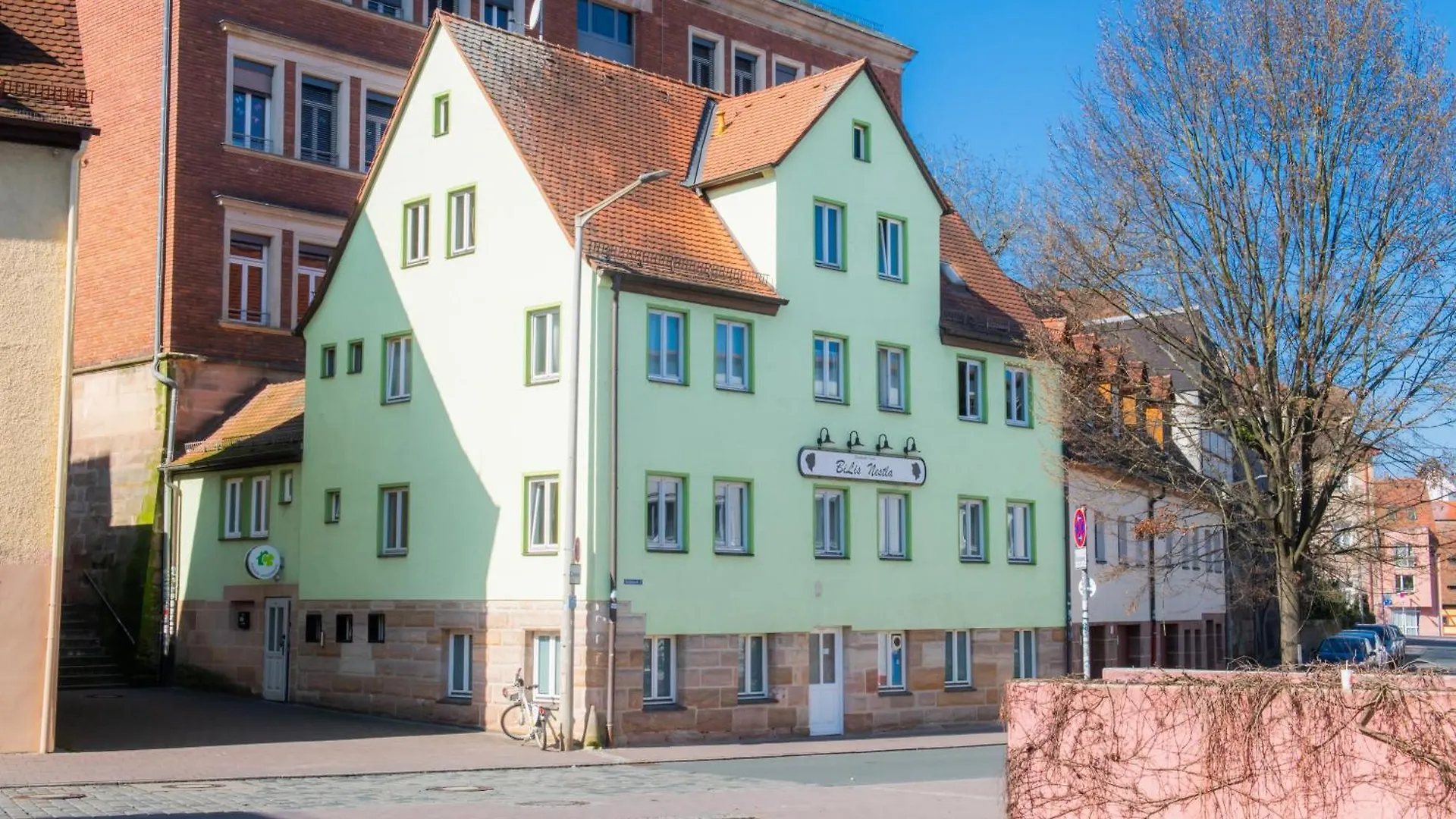 Haus99 Budget Pension & Apartments Fuerth