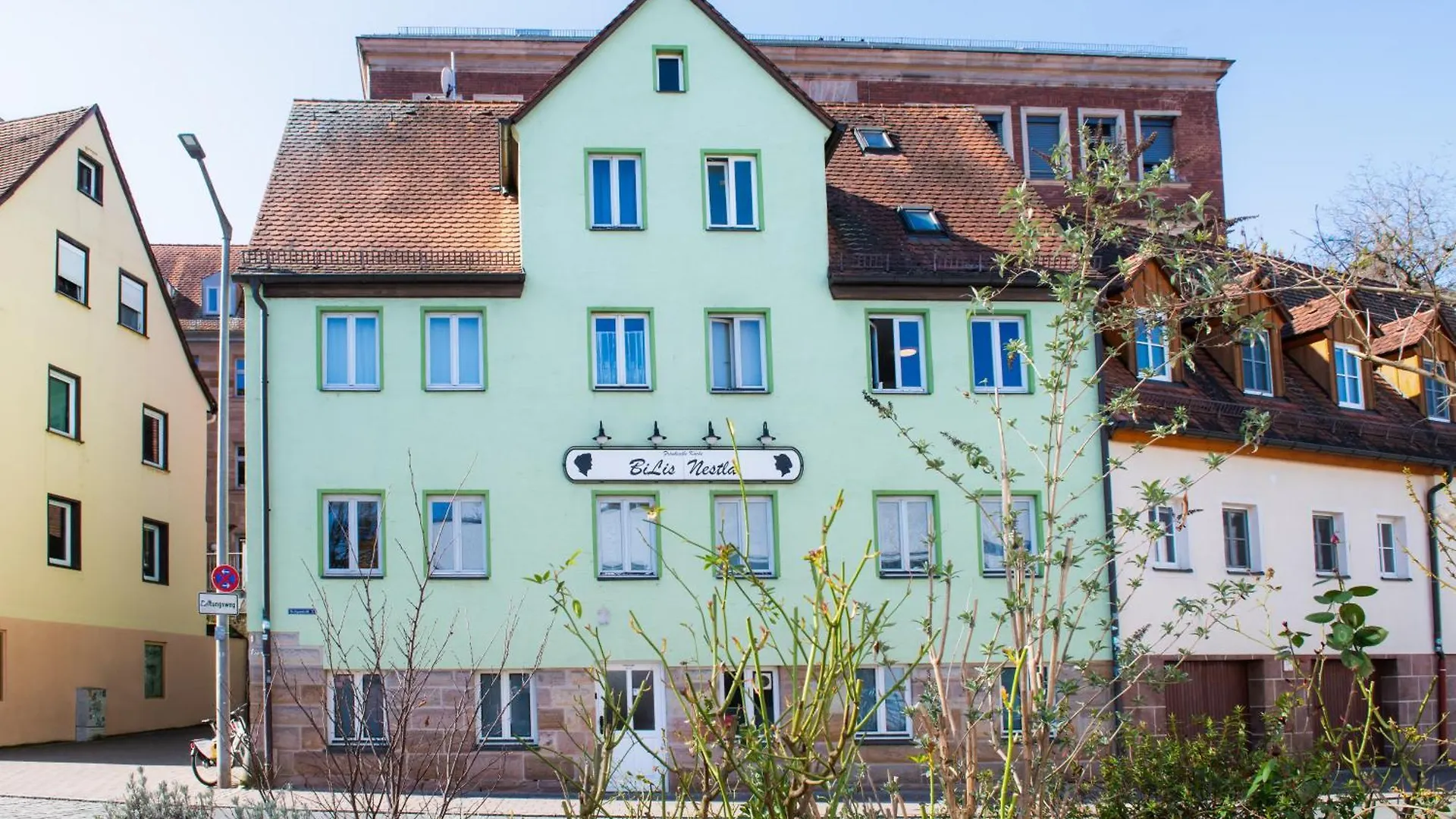 Haus99 Budget Pension & Apartments Fuerth Germany