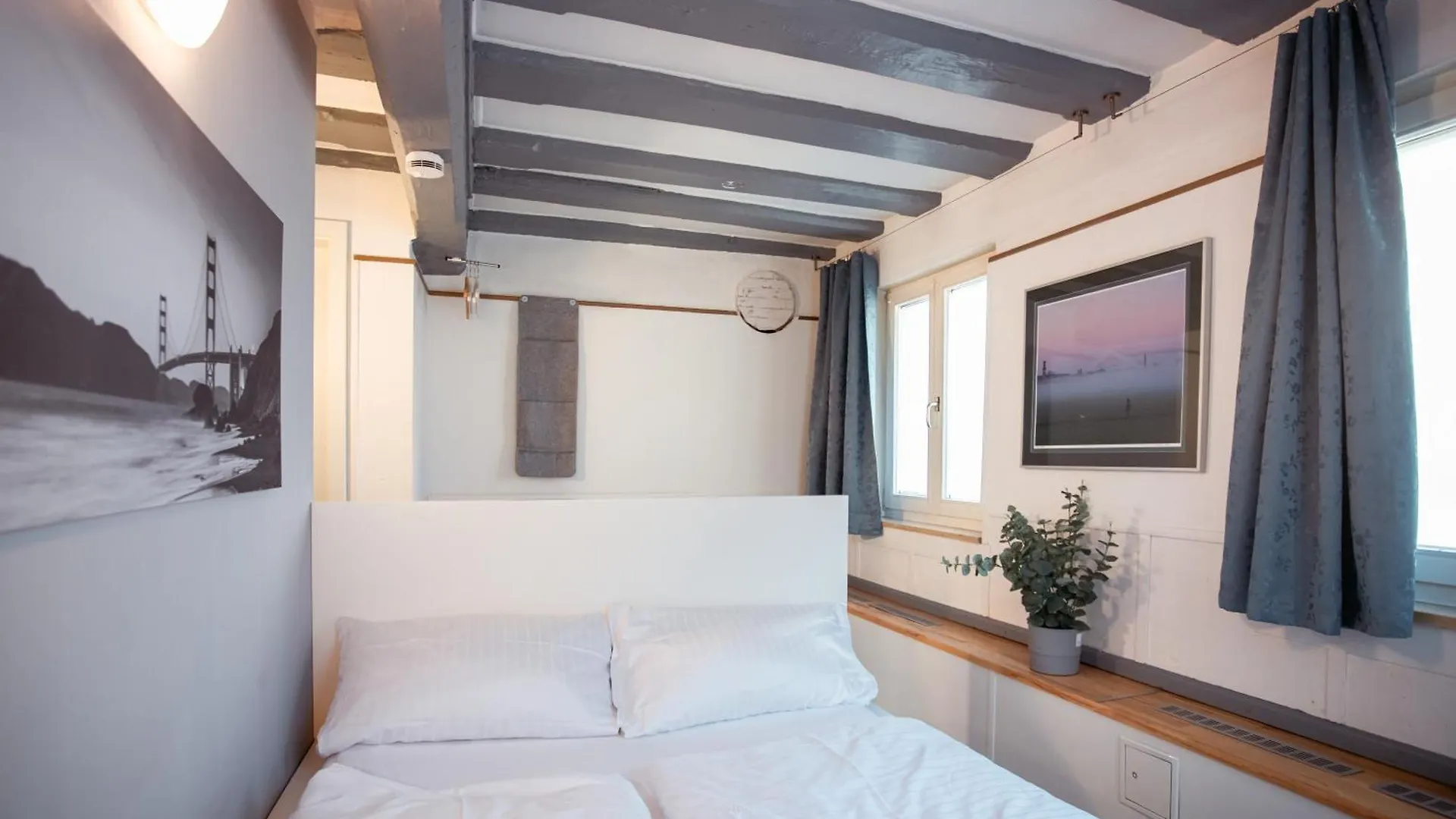 Haus99 Budget Pension & Apartments Fürth 0*,  독일