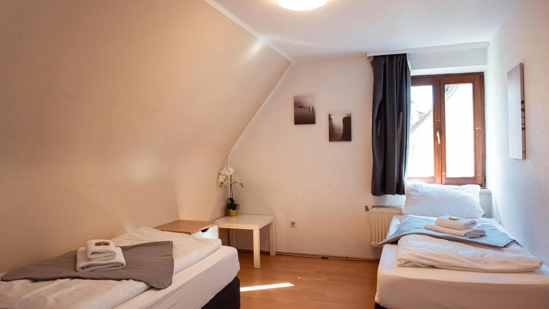 Ferienwohnung Haus99 Heiligenstrasse Fürth Apartment